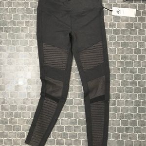 ALO Yoga Moto Leggings